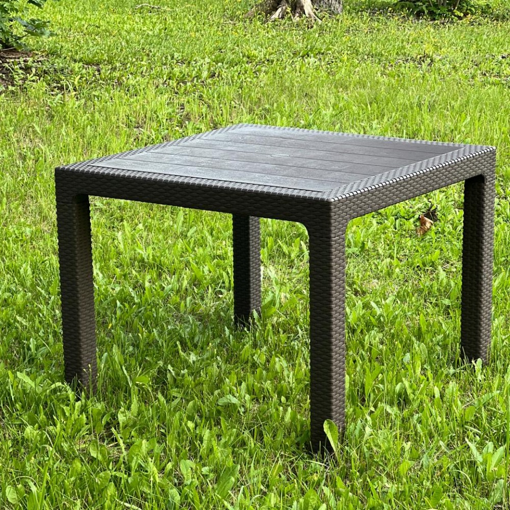 Квадратный стол Royal Family JULY MINI цвет коричневый 1